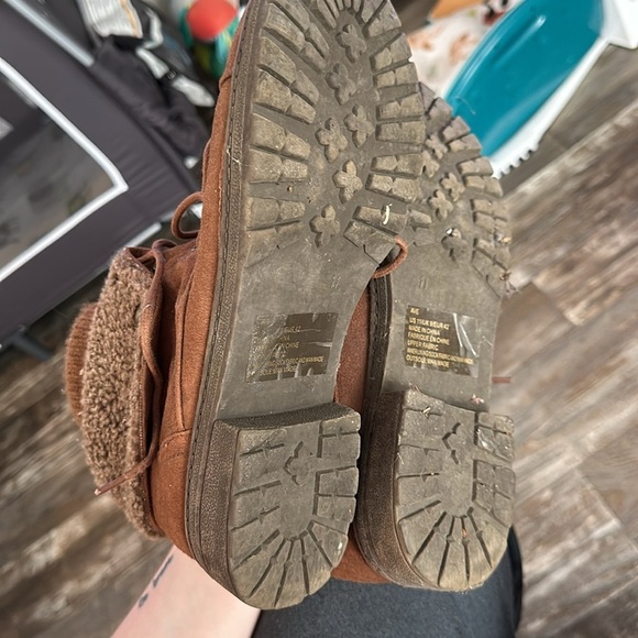 Booties - Picture 3 of 3